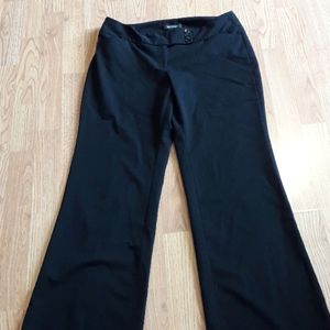 White House/Black Market  black women pants